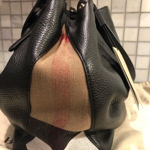 Burberry NWT Medium Maidstone Bag